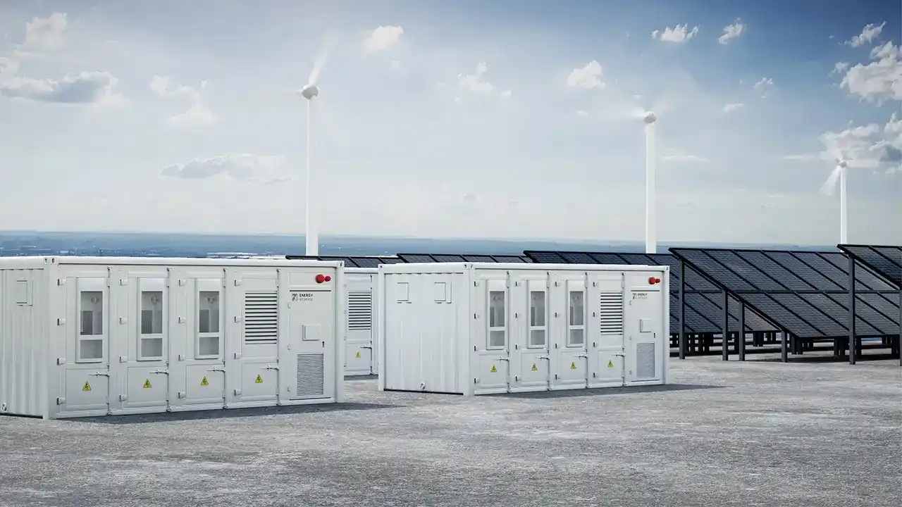 PVB BESS with renewable energy integration for facility-level backup power design